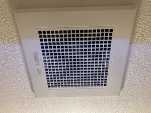 松戸市、トイレ換気扇・中間ファン交換